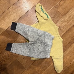 トレーナー&パンツ　冬　裏起毛　　サイズ80の画像