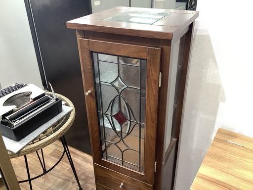 ステンドグラスキャビネット　ロータープ・スリム・引き出し付