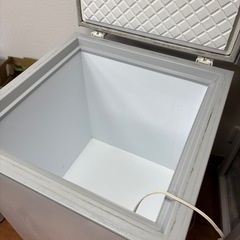 ミニフリーザー　VF 102の画像