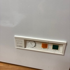 ミニフリーザー　VF 102の画像