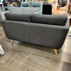 【愛品倶楽部柏店】布張り2人掛けソファ 幅140cmの画像