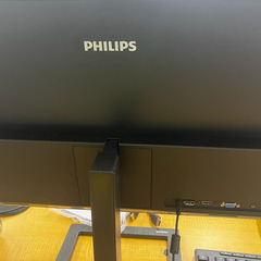 【まとめ売り歓迎】PCディスプレイ 7台（21〜24インチ）福岡市／動作確認済みの画像