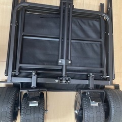 キャンプカーの画像