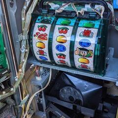 デカドンちゃん　ジャンク　中古パチスロ実機の画像
