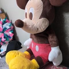 ミッキーマウス　大きめぬいぐるみの画像