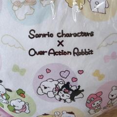 新品★サンリオ　ハート♡型クッションの画像