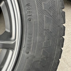 冬タイヤ4本ホイールセットの画像