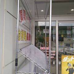 リユースのサカイ浦和店 【E304】★メタルラック キャスター付きの画像