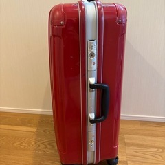 スーツケースMサイズの画像