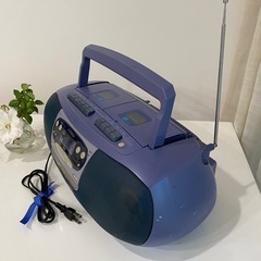 ラジカセ　ダブル　CDプレーヤー　ラジオカセットテープ、CDの画像