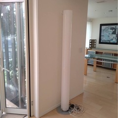 FLOS フロスの画像