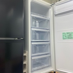 2025年製　三菱　冷凍庫　121L MF-U12K-Wの画像