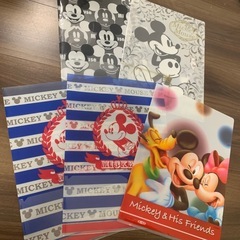 ミッキー&スヌーピーデザイン　ファスナー付ファイルケース+A4クリアファイルの画像