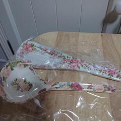 花柄 メラミン  取り分けスプーン おたまセット✨新品    の画像