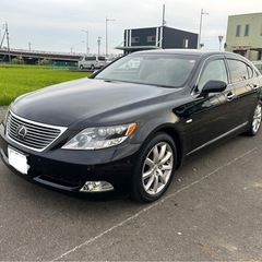レクサス　ＬＳ６００ｈｌ　車検たっぷりの画像