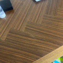昇降式テーブルの画像