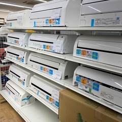 ★リユースのサカイ幸手店★SJ10323★FUJITSU エアコン　24年製　2.5kw　クリーニング済み の画像