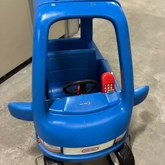 子供用乗り物の画像