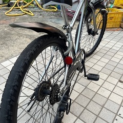 24インチ　LEDオートライト　ギヤ６段　
ジュニア用マウンテンバイクの画像