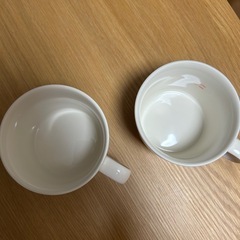 もらってください✨すみっコぐらし　マグカップ２つの画像