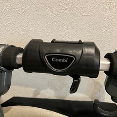 combiベビーカーの画像