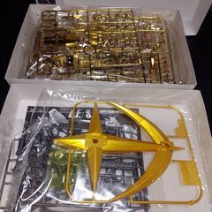 決まりました！新品未開封❗ガンダムベース限定ガンダムゴールドコーティング&オリジン版RXｰ78ガンダムガンプラセット🎵の画像