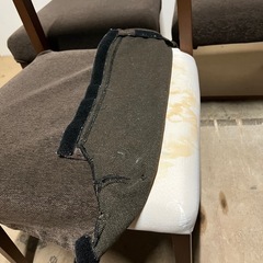 名古屋市内お届け無料座面までの高さ43センチ座面45×454脚セットの画像