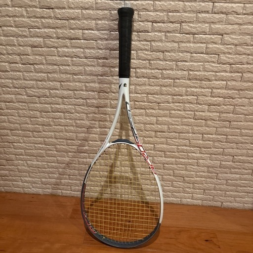 軟式ラケット　ミズノAEROSPEED V01