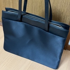 クレージュ　ビジネスバック　黒レザー　　の画像