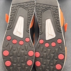 PUMAスニーカーの画像