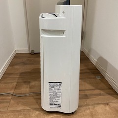 SHARP 空気清浄機 KC-F50-Wの画像