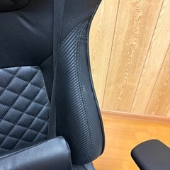 引き取り限定！cougarのゲーミングチェア【ブランド】の画像