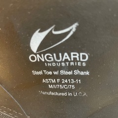 新品未使用　ONGUARDスチールトゥ安全ブーツの画像