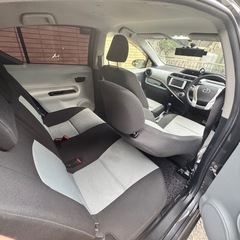 アクア　2011年式　126000km 条件あり　車庫証明早い方優先契約　本日受付終了の画像