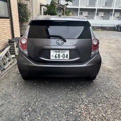 アクア　2011年式　126000km 条件あり　車庫証明早い方優先契約　本日受付終了の画像
