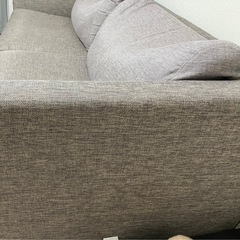 三人掛けソファーの画像