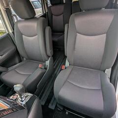 セレナ　車検2年付きの画像