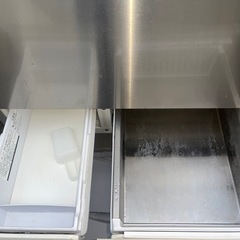 埼玉 東京都 配達設置無料 日立 大型 6ドア 冷凍冷蔵庫 ハイスピード冷凍 自動製氷機能付の画像