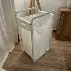 【お取引中】IKEA ランドリーバスケットの画像