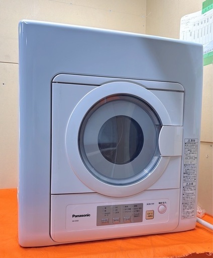 【美品】¥18,000 　Panasonic 除湿形電気衣類乾燥機　【 I I031】