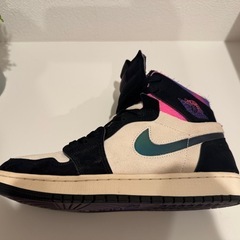 美品スニーカー　NIKE PSG×aj1 highの画像