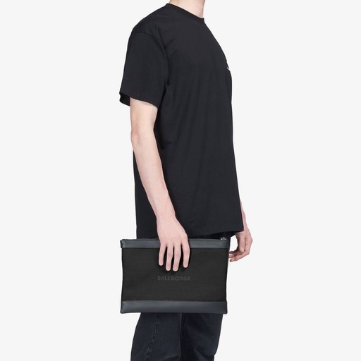 BALENCIAGA  クラッチバッグ