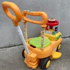アンパンマン　よくばりビジーカー　乗用玩具　の画像