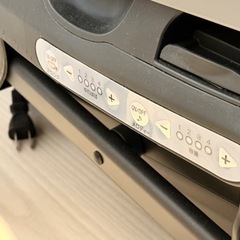 COMBI コンビ 電動ハイローチェアの画像