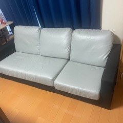 3人用ソファの画像