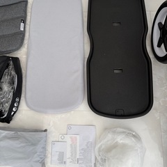 bugaboo fox バガブー フォックス ベビーカーの画像