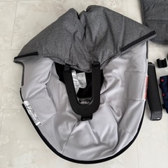 bugaboo fox バガブー フォックス ベビーカーの画像