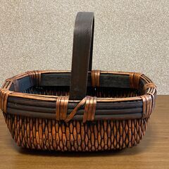 【中古/長期保管品/お引取り限定】■ラタン製かごバッグ■幅395mm×奥行290mm×高さ230mm（取っ手含む）■の画像