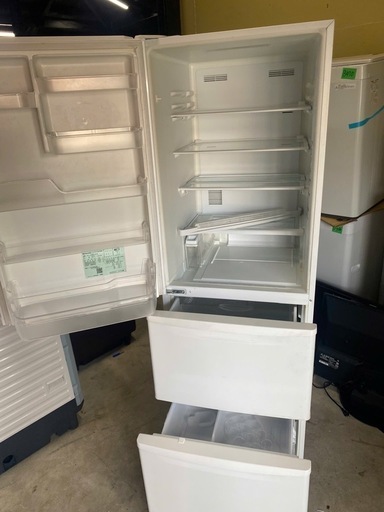 NO B485?福岡市内配送設置無料✨?NR-C370CL-W 冷蔵庫 ピュアホワイト [365L /3ドア /左開きタイプ] 