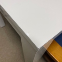 食卓テーブル？パソコンテーブルとして使用してました。頑丈　　　の画像